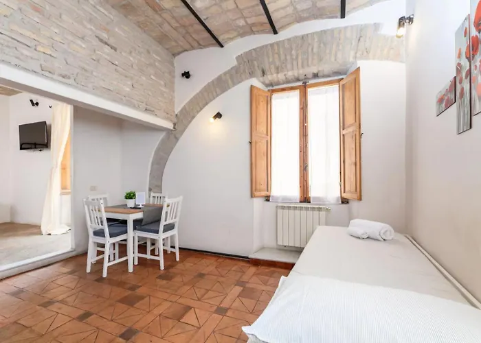 Santissimi House *